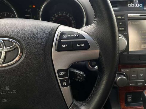 Toyota Highlander 2012 - фото 30