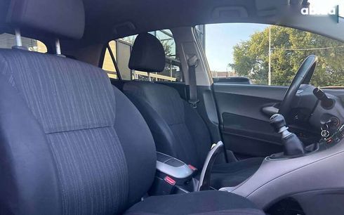 Toyota Auris 2007 - фото 21