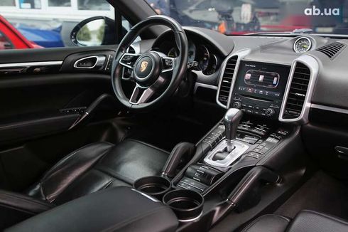 Porsche Cayenne 2016 - фото 13