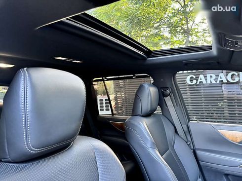 Lexus LX 2022 - фото 29