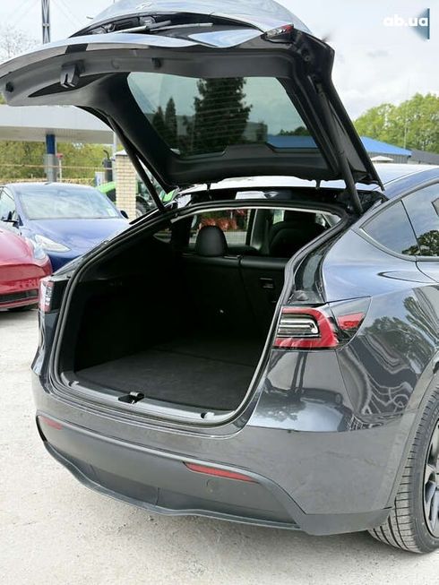 Tesla Model Y 2024 - фото 23