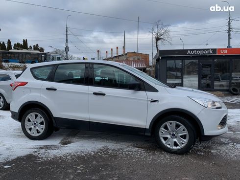 Ford Escape 2015 белый - фото 4