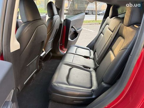 Tesla Model Y 2023 - фото 14