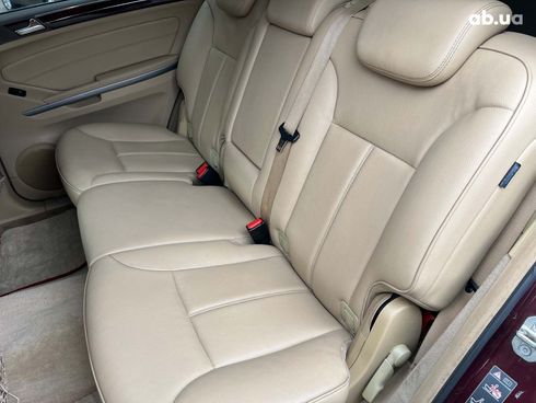 Mercedes-Benz GL-Класс 2010 красный - фото 23
