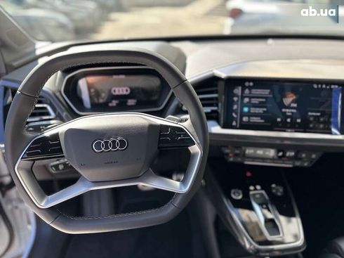Audi Q4 e-tron 2023 - фото 8