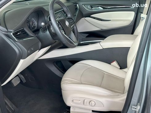 Buick Enclave 2023 серый - фото 12