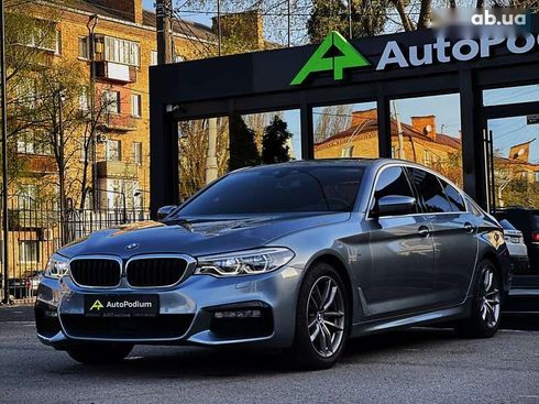 BMW 5 серия 2017 - фото 8