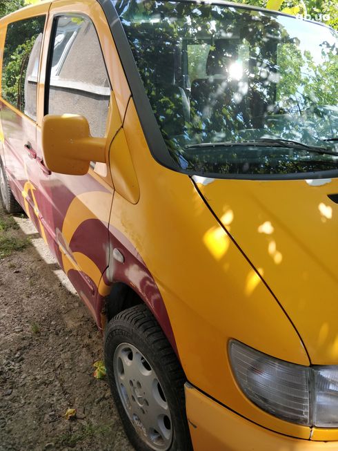 Mercedes-Benz Vito 2003 желтый - фото 4