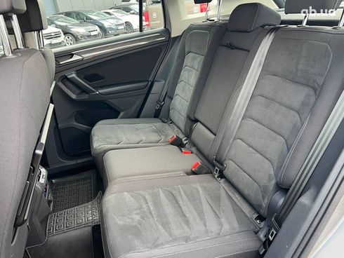 Volkswagen Tiguan 2017 серый - фото 37