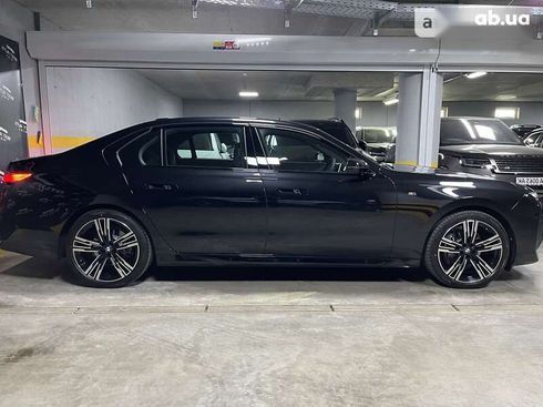 BMW 7 Series iPerformance 2023 - фото 7