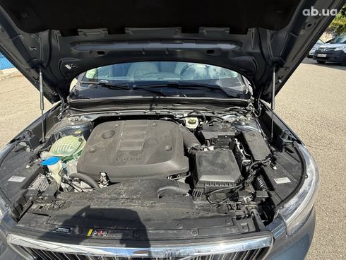 Volvo XC40 2019 - фото 20