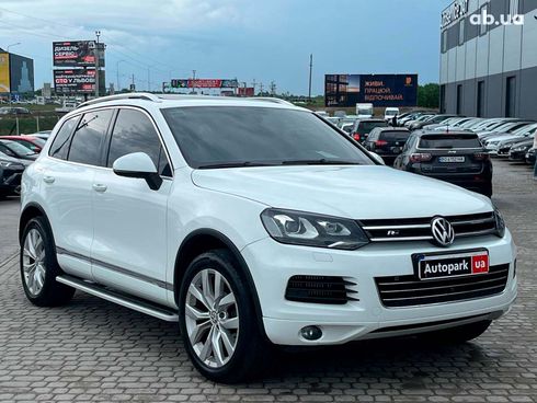 Volkswagen Touareg 2013 белый - фото 3