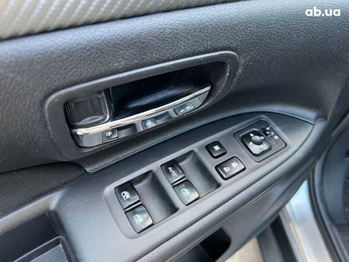 Mitsubishi Outlander 2017 серый - фото 46