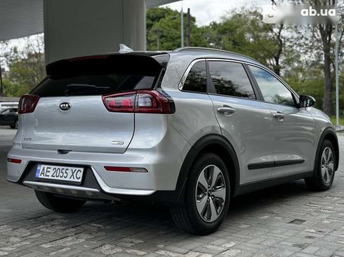 Kia Niro 2018 - фото 9