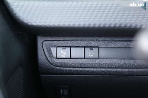 Peugeot 2008 2017 - фото 28