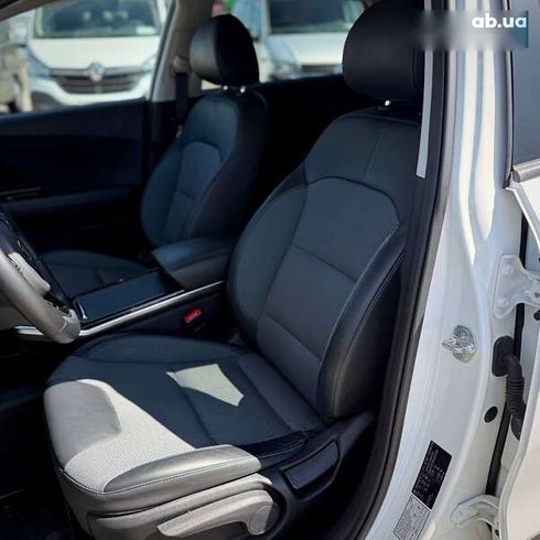 Kia Niro 2019 - фото 22