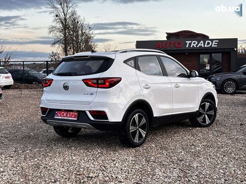 MG ZS EV 2021 - фото 10