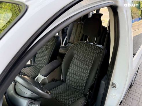 Renault Kangoo 2015 - фото 20