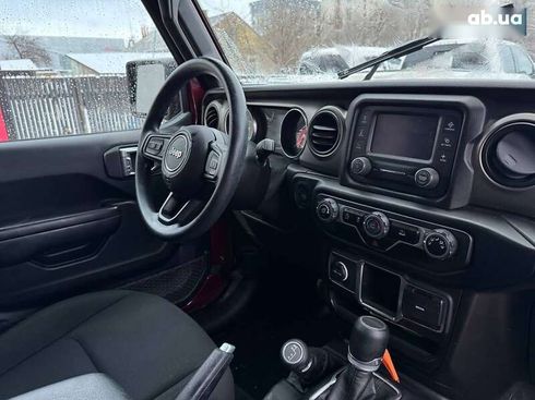 Jeep Gladiator 2021 - фото 8