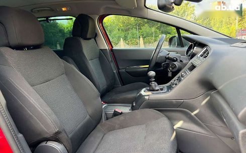 Peugeot 5008 2010 - фото 18