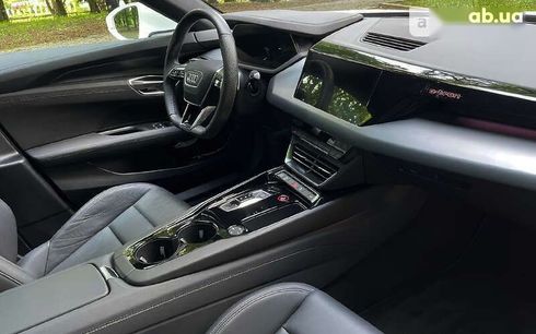 Audi E-Tron 2022 - фото 15
