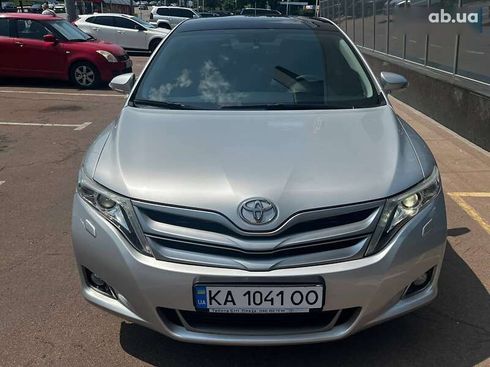 Toyota Venza 2013 - фото 2