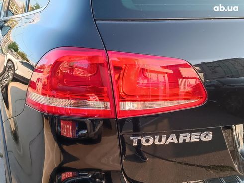 Volkswagen Touareg 2011 черный - фото 11