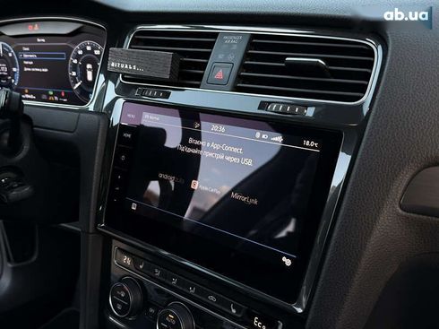 Volkswagen e-Golf 2018 - фото 26