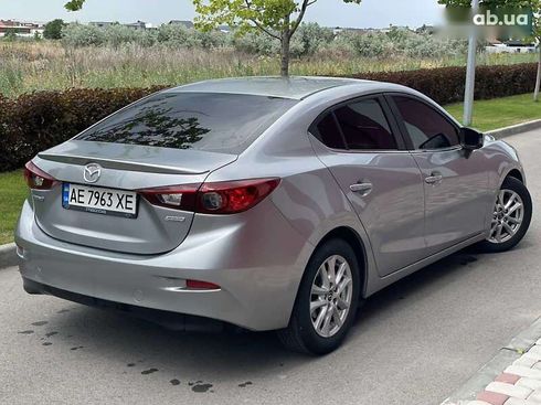 Mazda 3 2016 - фото 4