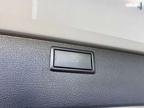 Volkswagen Multivan 2020 - фото 17