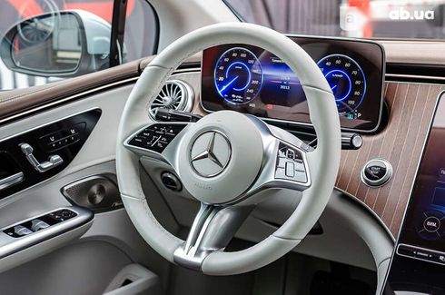 Mercedes-Benz EQE-Класс 2022 - фото 20