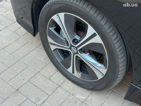 Nissan Leaf 2018 черный - фото 25