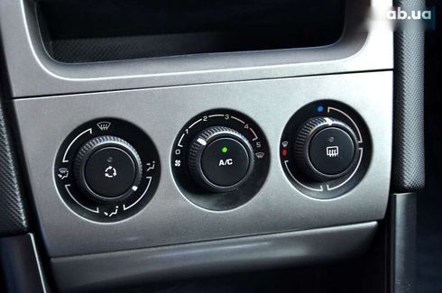 Peugeot 308 2011 - фото 27