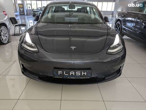 Tesla Model 3 2020 - фото 21