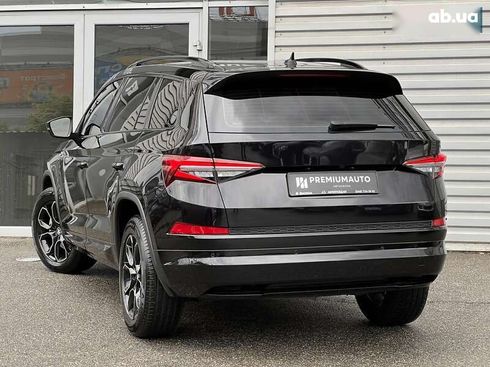 Skoda Kodiaq 2022 - фото 8