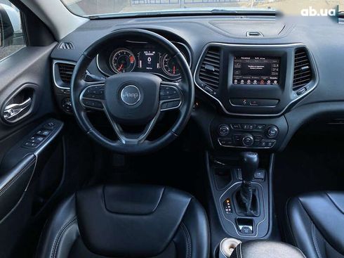 Jeep Cherokee 2018 - фото 13