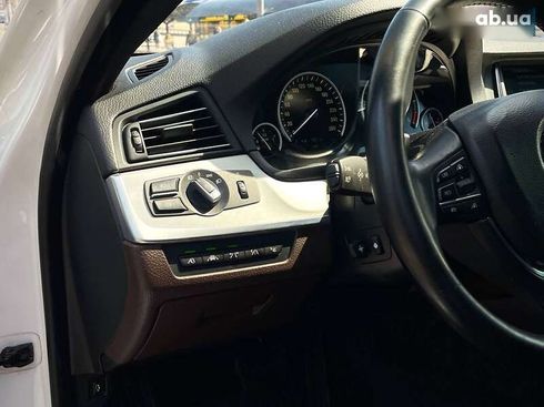 BMW 5 серия 2013 - фото 13