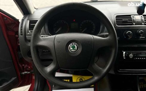 Skoda Fabia 2008 - фото 13