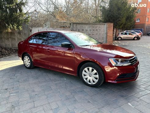 Volkswagen Jetta 2015 вишневый - фото 5