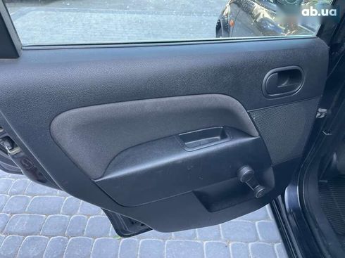 Ford Fiesta 2008 - фото 26