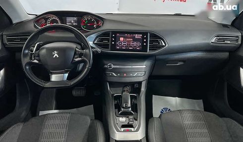 Peugeot 308 2019 - фото 12