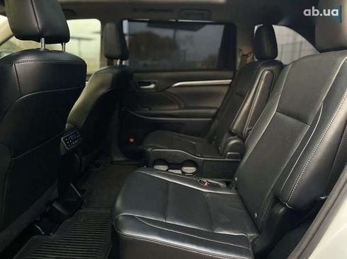 Toyota Highlander 2015 - фото 24