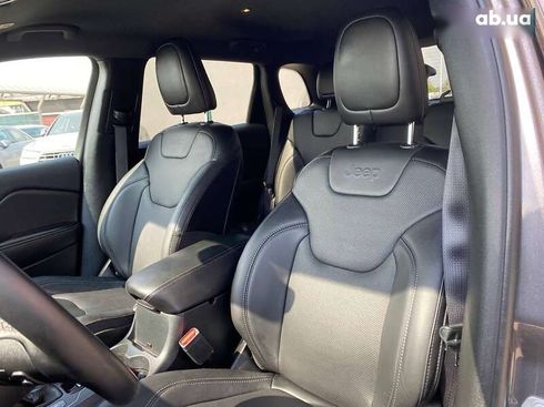 Jeep Cherokee 2019 - фото 21
