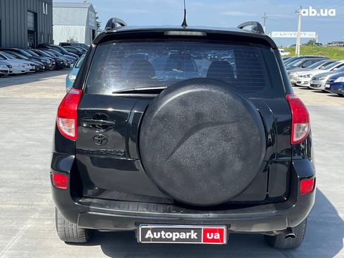 Toyota RAV4 2006 черный - фото 7