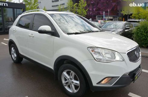 SsangYong Korando 2011 - фото 4
