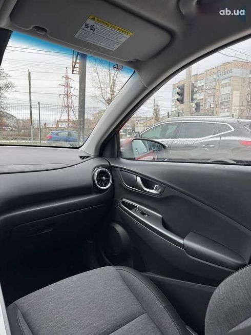 Hyundai Kona 2023 - фото 8