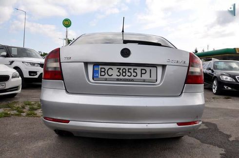 Skoda Octavia 2011 - фото 9