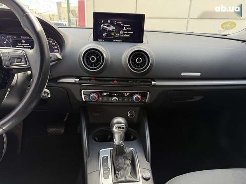 Audi A3 2019 - фото 23