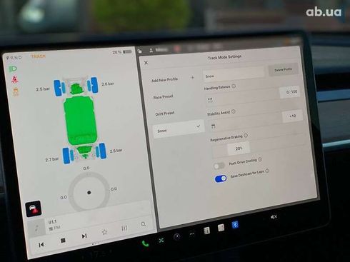 Tesla Model Y 2022 - фото 18