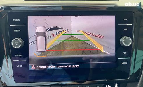 Volkswagen Passat 2018 - фото 24
